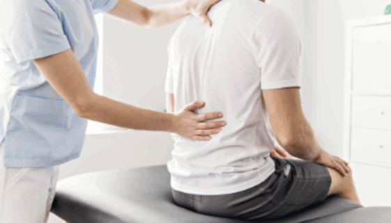 Osteopath vs Chiropractor